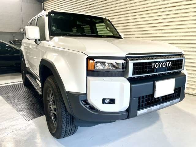 弊社では全社『修復歴なし』の車両のみ取り扱っております。全国納車可能ですのでご気軽にご相談ください♪