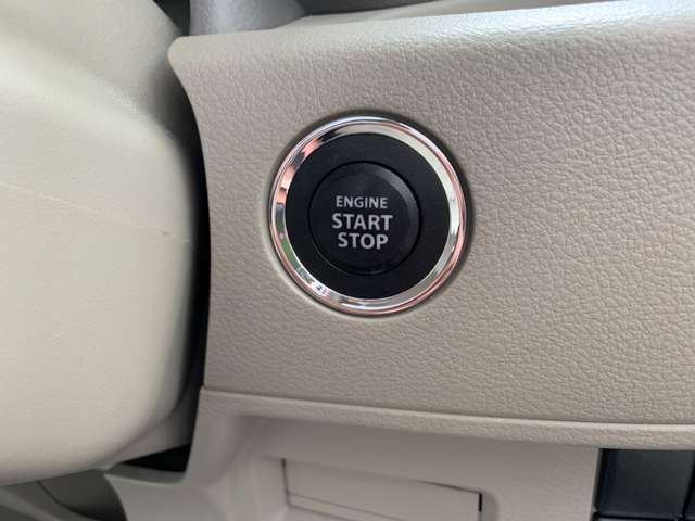 プッシュスタートボタン