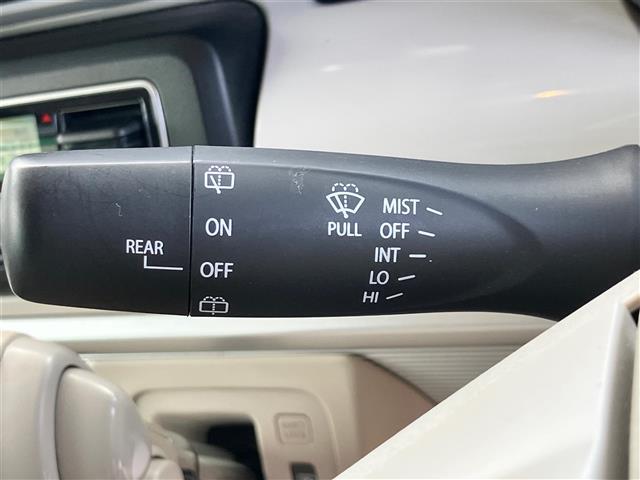 【運転席操作部】快適なドライブを楽しむための機能が装備されています！運転席から触れるので、使いやすいです！除菌プランいれていただくと、さらに清潔で安心していただけます！