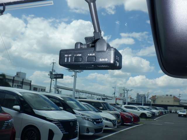 万が一の時に役立つ日産純正ドライブレコーダー！！
