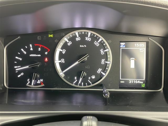 【スピードメーター】メーターがシンプルで見やすく運転しやすいですね！