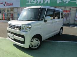 ユタカでは、自動車の販売の他、整備・板金・保険・ガソリンスタンド・自動車学校など、お車に係る事業を幅広く展開しております。