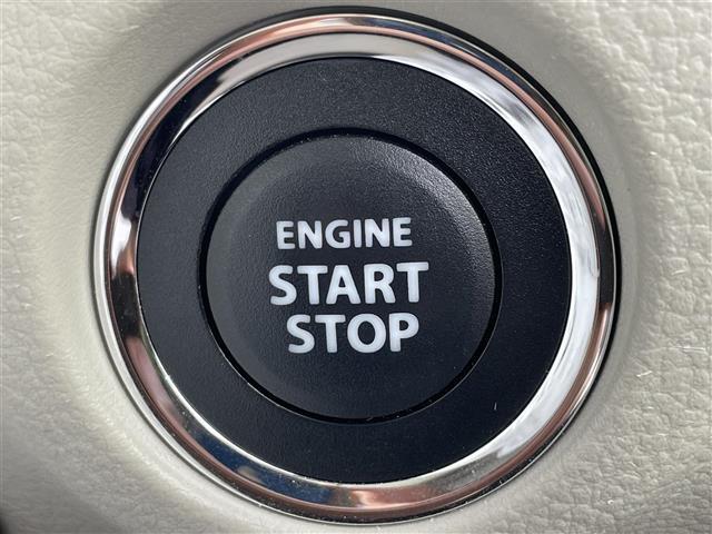 ◇プッシュスタート【鍵をささずにポケットに入れたまま鍵の開閉、エンジンの始動まで行うことが可能です。】