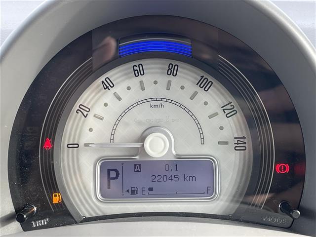 【スピードメーター】メーターがシンプルで見やすく運転しやすいですね！