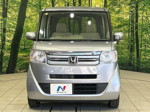 弊社では、全車『修復歴なし』のお車のみ取り扱っております。専任バイヤーによる厳選した仕入れの後、入庫後の車両チェックを行い、ネクステージが認定した高品質な中古車をご提供しております。