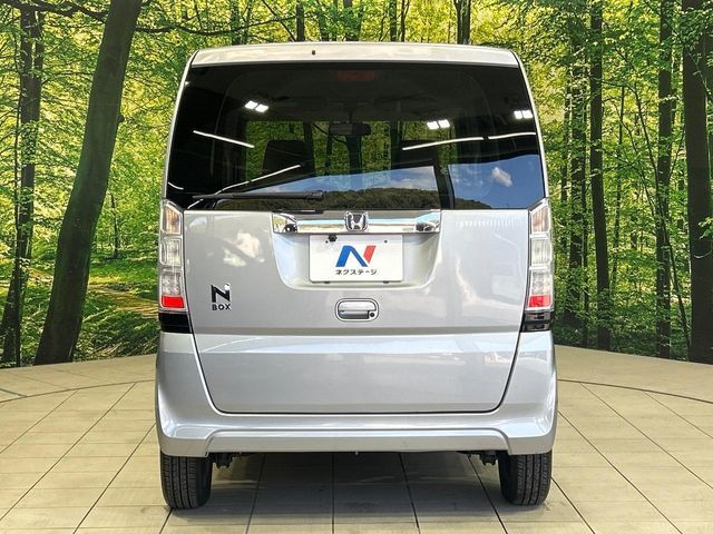 安心の最長10年・走行無制限保証（有償）をご用意。保証内容も充実はもちろん、無料点検＆オイル交換や、年中無休の全国・24時間ロードサービスも付帯されておりますのでご安心下さい。