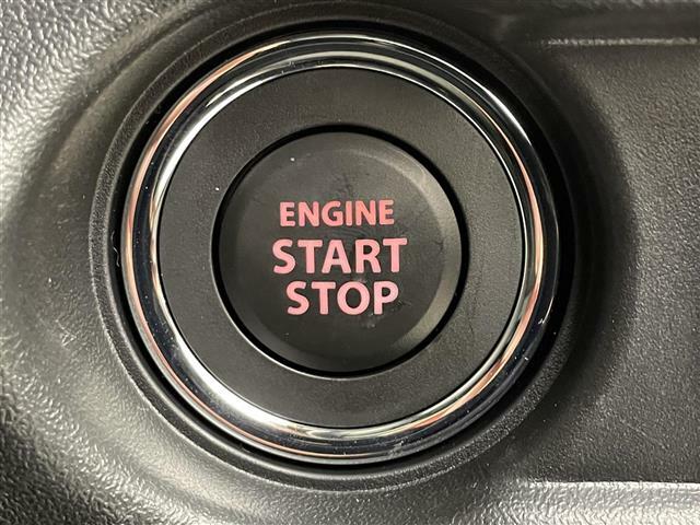 【スマートキー＆プッシュスタート】☆『鍵を挿さずにポケットに入れたまま鍵の開閉、エンジンの始動まで行えます。』