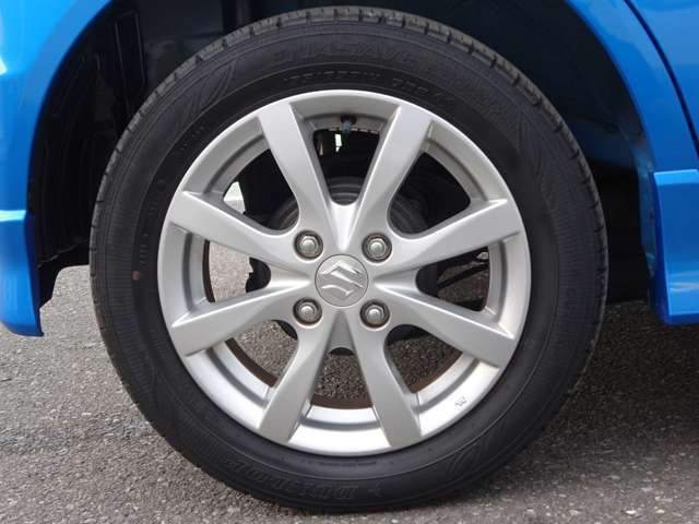 【タイヤ】　【純正14インチアルミホイール】《155/65R14》専用のアルミなのでお車のイメージぴったりですね！