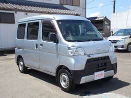 マツダのメーカー資格を持った整備士がしっかりと対応致しますので、ご安心してお任せくださいませ。