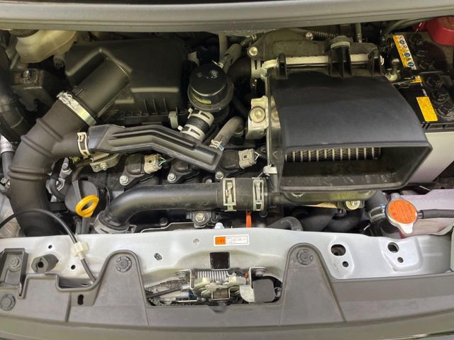 親切・丁寧な専門メカニックスタッフが応対！・車検・点検整備・事故等の修理などアフターサービスも安心。お車のカスタマイズもネクステージのサービススタッフまでご相談ください！
