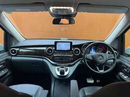 BMW、メルセデス、アウディといったドイツのプレミアムブランド中心とした、各種輸入車ブランドを同時に較べることができます。
