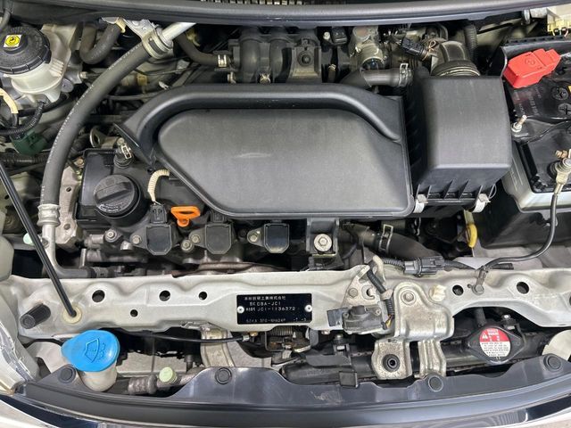 親切・丁寧な専門メカニックスタッフが応対！・車検・点検整備・事故等の修理などアフターサービスも安心。お車のカスタマイズもネクステージのサービススタッフまでご相談ください！