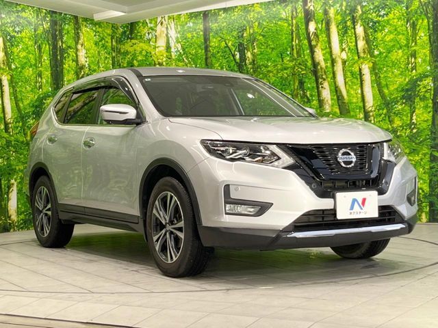 大好評のボディコーティング「弾スプラッシュコート」もご納車までに施工可能。通常のガラスコートと異なる、耐久年数6年の無機質ガラスコーティングが、ボディをキレイな状態に保ってくれます。
