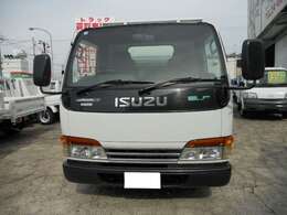 九州最大級のトラック専門店！！ダンプ・平ボディ・クレーン車・高所作業車・冷凍車・バンなど、幅広い車種を取り扱っております。まずはお電話にてお問い合わせくださ