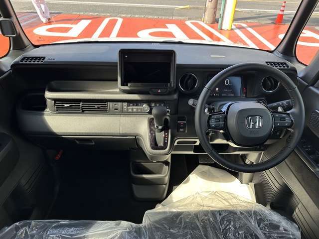★登録済未使用車につきましては、傷、凹み等一切ございませんので、新車と同様ですのでご安心ください！もしダメージがある場合は契約前に責任をもってしっかりとお伝えします！※試乗車や中古車は確認を要します！