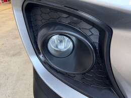 右フォグランプ！