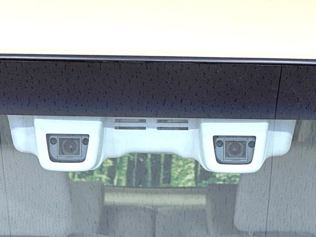 【スズキ　セーフティサポート】走行中に前方の車両等を認識し、衝突しそうな時は警報とブレーキで衝突回避と被害軽減をアシスト。より安全にドライブをお楽しみいただけます。