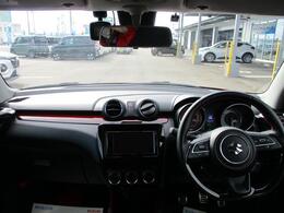 ワイドな視界を確保して運転しやすく見晴らしが良いです。長時間の運転も快適に過ごせしていただけると思います。