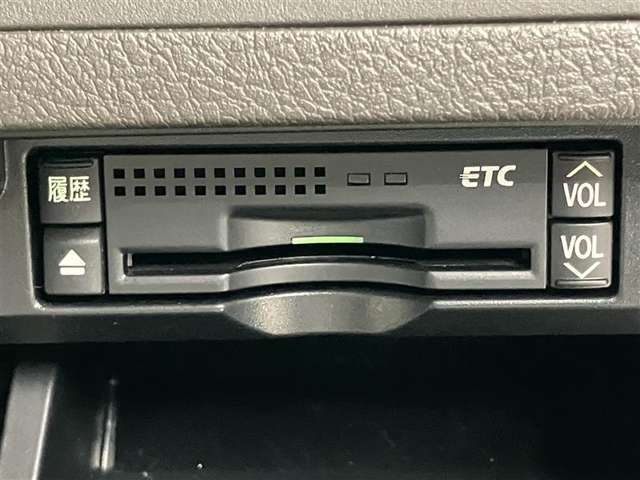 高速道路をスイスイッと通過の『ETC』付き！ETCカードをお持ちでない方は、トヨタETCカードもございますので、ご相談下さいね☆
