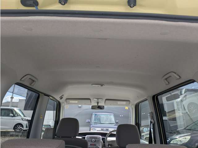 私達は益城町でも自動車販売店を運営しております。当グループでは年間400台程度の販売実績を誇り、お客様のご支援に心から感謝しております。今後も変わらぬご愛顧を賜りますよう、よろしくお願い申し上げます。