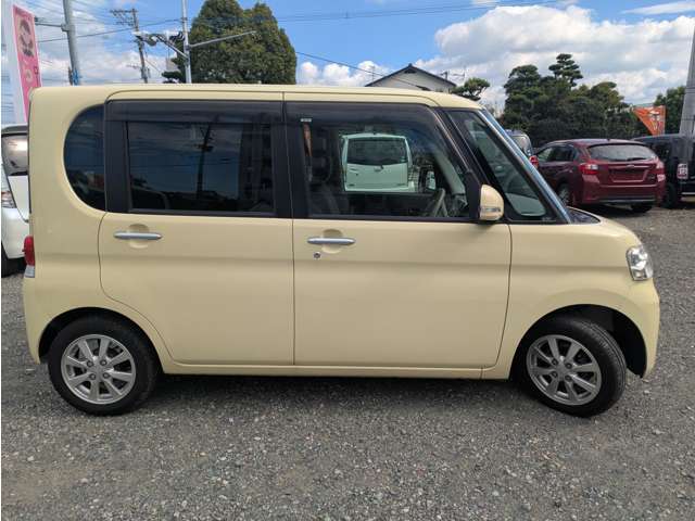 車検整備付の車両の場合は「お支払総額」に整備代、車検代も含まれます。安心してご来店下さい。