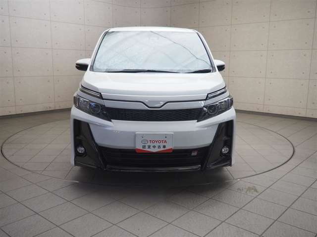 ワイド＆ローのスタイルで走行安定性もばっちりです。運転しやすくロングドライブも安心です。