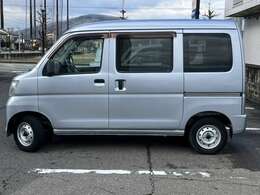 店頭にて展示中ですので、是非、ご来店・お問い合わせ下さい。スタッフ一同お待ちしております。