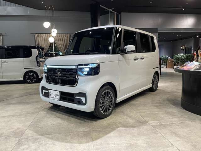 当社は「わかりやすい総額表示」を心がけております。 掲載総額には★自動車税★自賠責保険★取得税★重量税★登録手続費用★保証付整備費用★消費税★リサイクル預託金★記載オプション、すべてが含まれています。