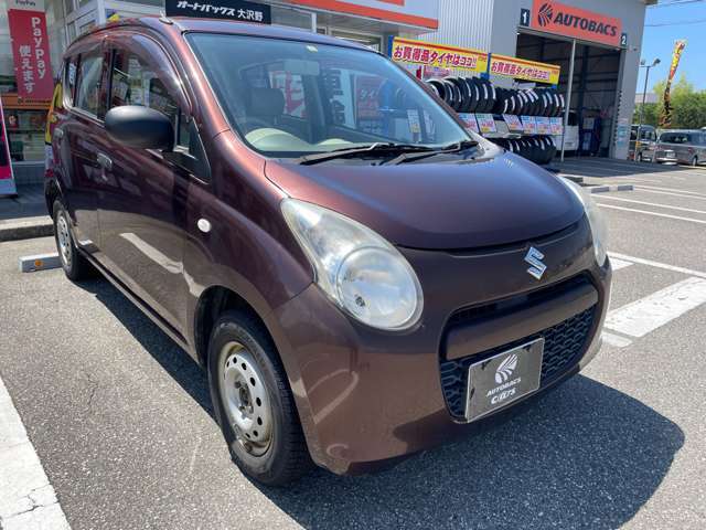 スズキ　アルト入庫しました。ユーザー買取だから出来るお買い得価格です。傷、凹み、タッチアップ補修跡がありますので現車確認をお願いします。タイヤは4本新品に交換、車検整備後納車いたします。