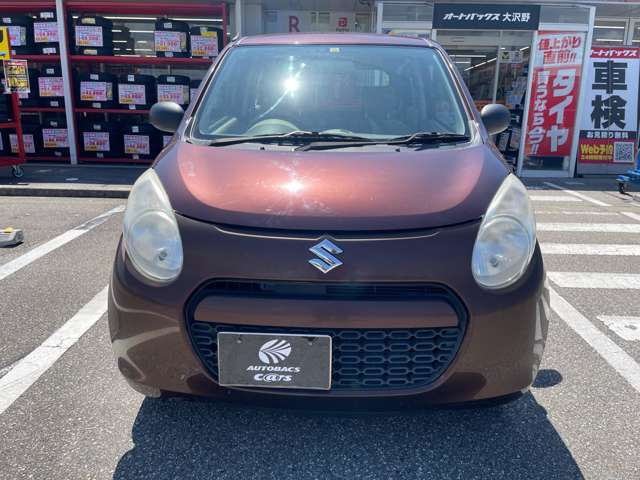 スズキ　アルト入庫しました。ユーザー買取だから出来るお買い得価格です。傷、凹み、タッチアップ補修跡がありますので現車確認をお願いします。タイヤは4本新品に交換、車検整備後納車いたします。