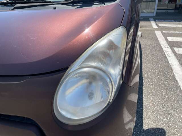 スズキ　アルト入庫しました。ユーザー買取だから出来るお買い得価格です。傷、凹み、タッチアップ補修跡がありますので現車確認をお願いします。タイヤは4本新品に交換、車検整備後納車いたします。
