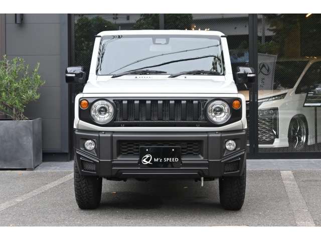 ■5年10万kmの新車保証付き■新車販売だからディーラー販売店で購入する場合と同じく5年10万kmのメーカー保証付！もちろんお近くのディーラー様で無 償保証修理やアフーサービスも受けれます。