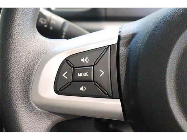 運転しながら操作が出来る画期的装備！これ便利です
