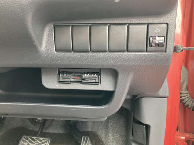 暑さを乗り切ろうSALE開催中、全車お買い得価格！！お気軽にお問合せください☆無料電話0078-6002-351983☆
