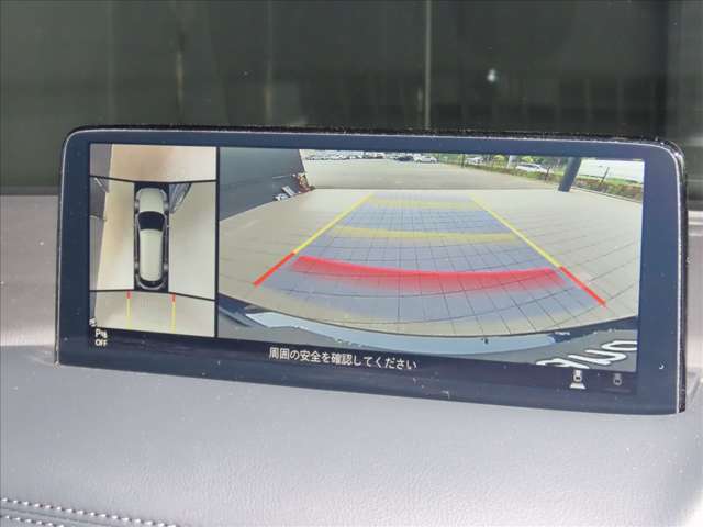 360°ビューモニター装備で、駐停車も簡単に行なえます◎また前後にコーナーセンサーも装備されているので、障害物に近づくと音でも知らせてくれるので安心です☆