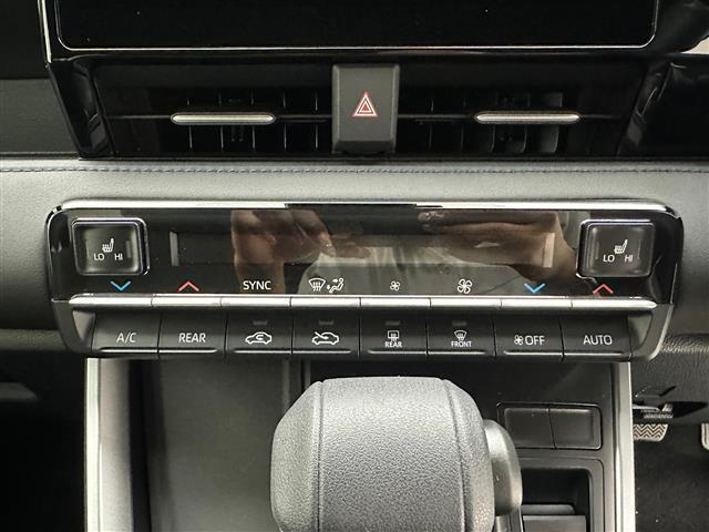【運転席操作部】快適なドライブを楽しむための機能が装備されています！運転席から触れるので、使いやすいです！除菌プランいれていただくと、さらに清潔で安心していただけます！