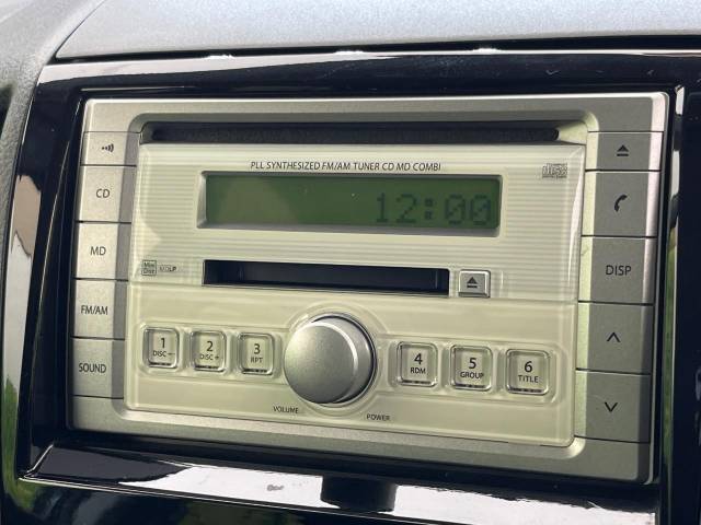 お好きな音楽を車内でお楽しみいただけます♪スピーカー交換・ウーハー追加などの音質向上や、最新ナビ・後席モニター等の取り付けも是非ご相談ください！