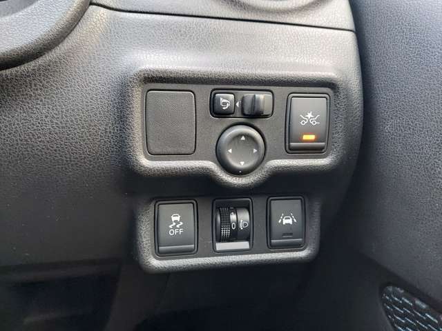 各種安全サポート装置搭載！