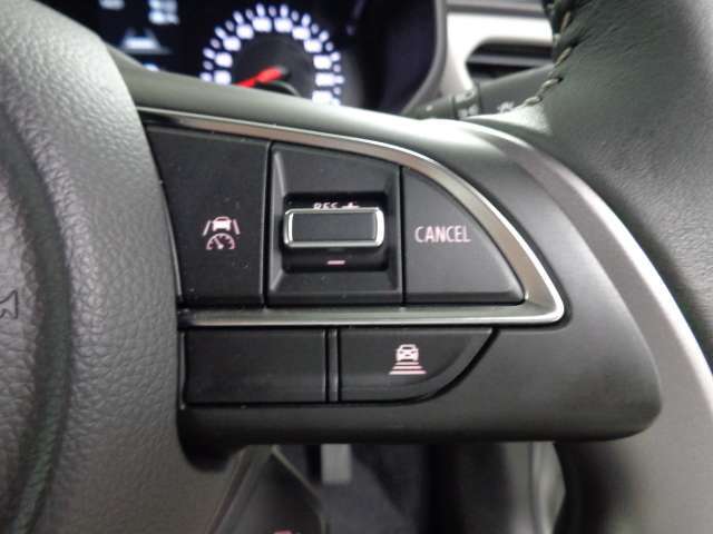 オートベル東バイパス店・オートベル浜線バイパス嘉島店・オートベルサンロードシティ人吉店の熊本県下3店舗に総在庫常時800台以上を展示しております。