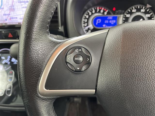 【運転席操作部】快適なドライブを楽しむための機能が装備されています！運転席から触れるので、使いやすいです！除菌プランいれていただくと、さらに清潔で安心していただけます！