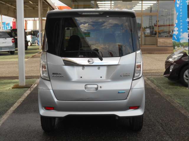 最新のコンピュータ診断機を完備した民間車検場です。（関東運輸局指定民間車検工場指定第5‐662）