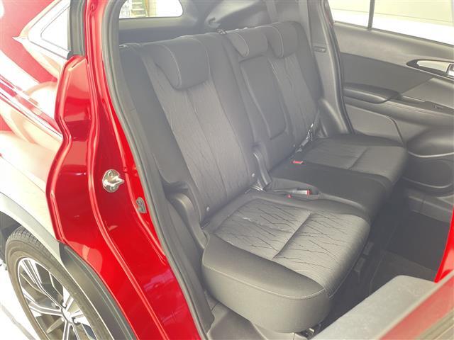 【後部座席】『後部座席周辺』の画像になります。写真の内容に関してご不明点、ご質問等がございましたらお気軽にガリバー店舗までお問い合わせください。