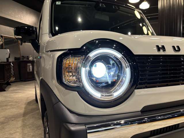 当社は「わかりやすい総額表示」を心がけております。 掲載総額には★自動車税★自賠責保険★取得税★重量税★登録手続費用★保証付整備費用★消費税★リサイクル預託金★記載オプション、すべてが含まれています。