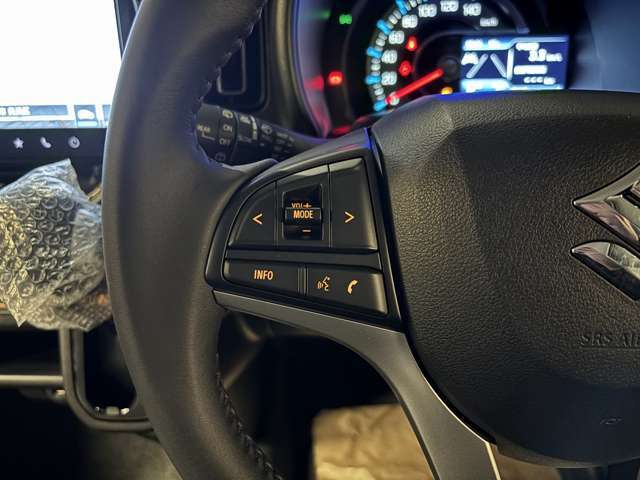 当社は！！  掲載の総額でそのまま乗り出せます。  よくわからないオプションやパッケージの制約はございません。  ご要望がございましたら気軽にお申し付けください。