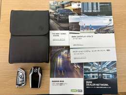 取扱説明書、保証書、ディスプレイキー一式ございます☆