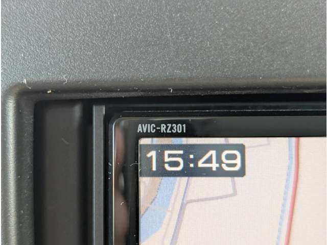 ナビはカロッツェリア　AVIC-RZ301
