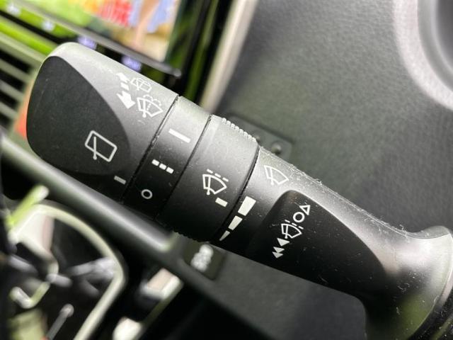 お車に合わせて無料保証以外にも、保証範囲、期間、距離を拡充させた有料保証もご用意しております！中古車の購入が初めてで不安・・・というお客様もご安心ください！