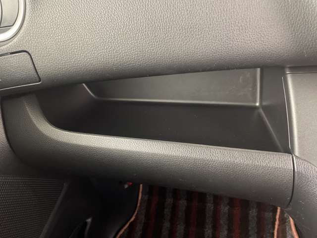 ◆商談ルームには「キッズスペース」を完備しています。DVD、ブロック、絵本、おままごとセット。お子様連れでも、ゆっくりとお車をお選びいただけます