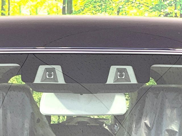 【スズキ　セーフティサポート】走行中に前方の車両等を認識し、衝突しそうな時は警報とブレーキで衝突回避と被害軽減をアシスト。より安全にドライブをお楽しみいただけます。