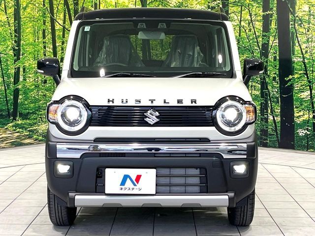 弊社では、全車『修復歴なし』のお車のみ取り扱っております。専任バイヤーによる厳選した仕入れの後、入庫後の車両チェックを行い、ネクステージが認定した高品質な中古車をご提供しております。